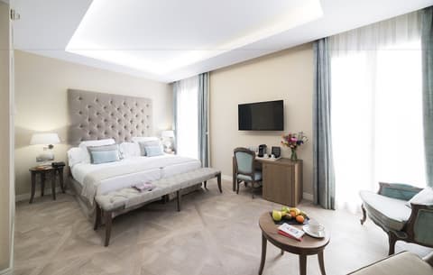 Lamaro Hotel Barcelona 5★ | Preferred Hotels & Resorts | Lifestyle Collection, Room