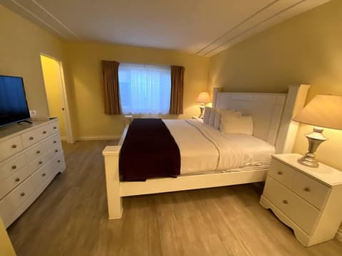 Hollywood Celebrity Hotel, Room