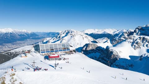 Hotel Schwarzer Adler, Skiing
