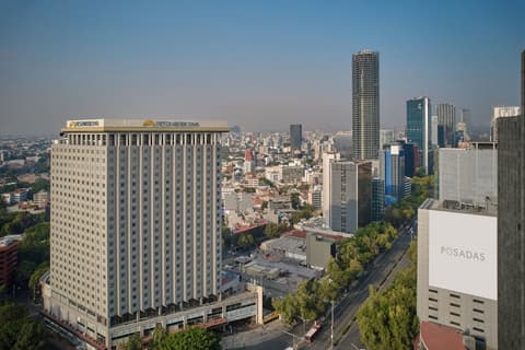 Fiesta Americana Reforma, Safari