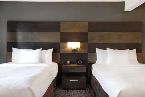 Days Inn by Wyndham Calgary South, Room