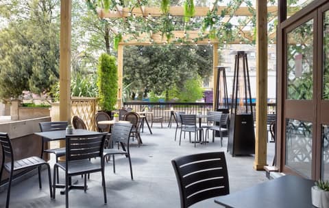 Doubletree by Hilton Bath