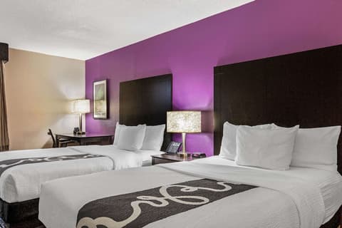 La Quinta Inn & Suites by Wyndham Miami Lakes