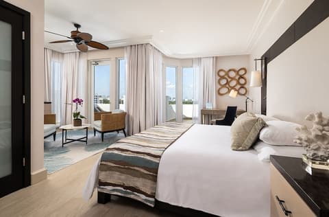 The Palms Hotel & Spa