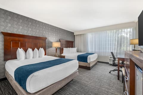 Best Western Plus Carriage Inn, Room