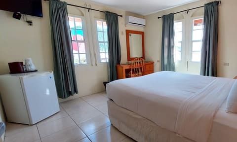 Seaview Beach Hotel, Room
