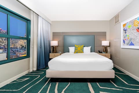 Embassy Suites by Hilton San Diego Bay Downtown