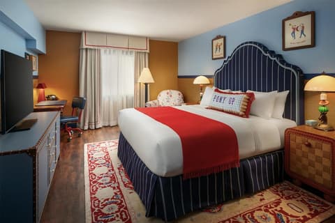 Graduate by Hilton Dallas, Room