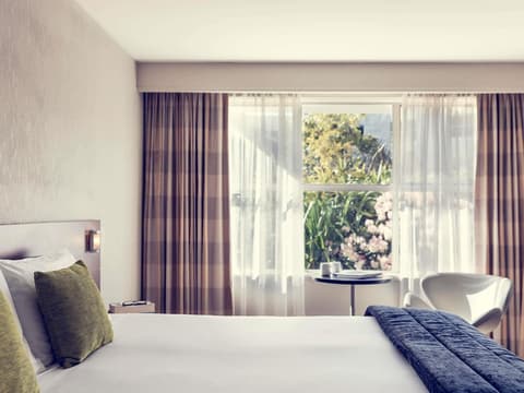 Mercure Queenstown Resort