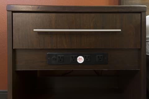Red Roof Inn PLUS+ University at Buffalo - Amherst