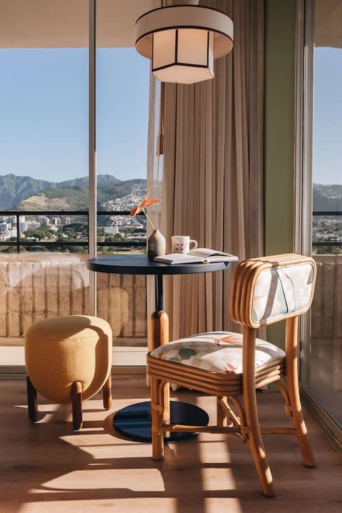 Wayfinder Waikiki, Room