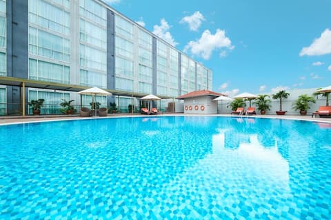Eastin Grand Hotel Saigon, Pool