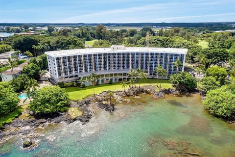 Hilo Hawaiian Hotel, Trademark Collection by Wyndham, Exterior