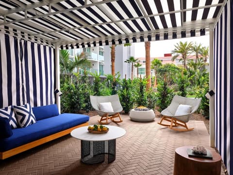Hotel del Coronado, Curio Collection by Hilton