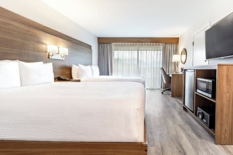 Atrium Hotel Vancouver