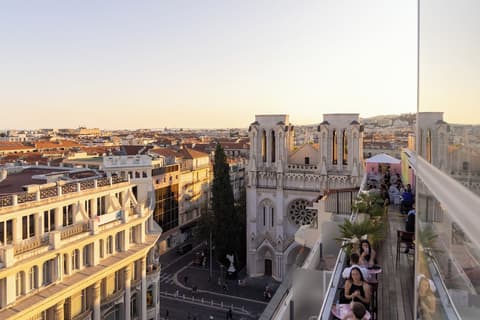 Nice Centre Hotel, Restaurant