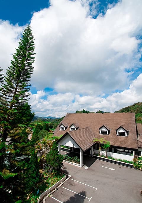 Strawberry Park Resort