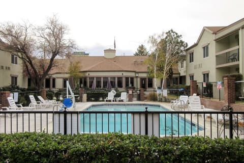 Quality Inn & Suites Albuquerque Midtown - University Area, Pool