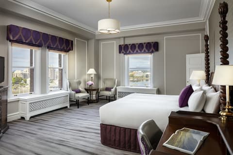 Fairmont Empress, Room