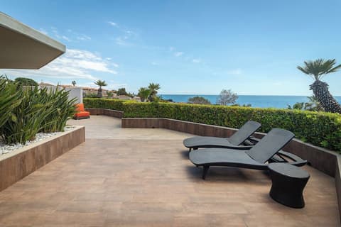 Four Points by Sheraton Catania Hotel & Conference Center, Room