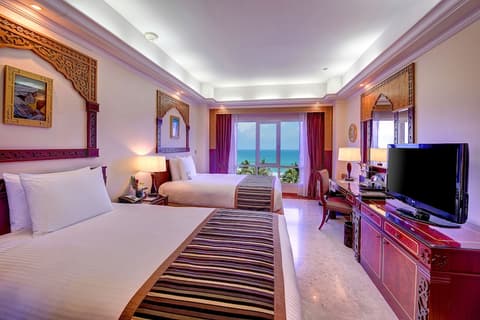 Crowne Plaza Resort Salalah, an IHG Hotel