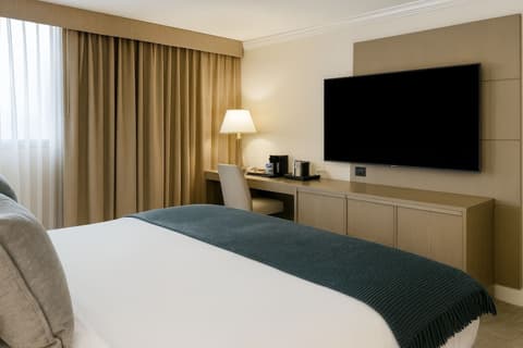 Ontario Airport Hotel & Conference Center