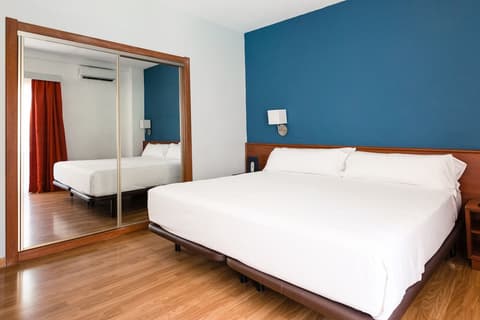 Catalonia Punta del Rey, Room