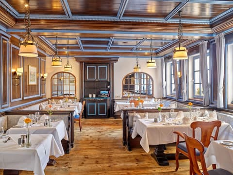 Hotel Maximilian, Restaurant