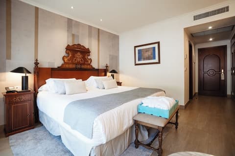 Secrets Mallorca Villamil Resort & Spa - Adults Only, Room