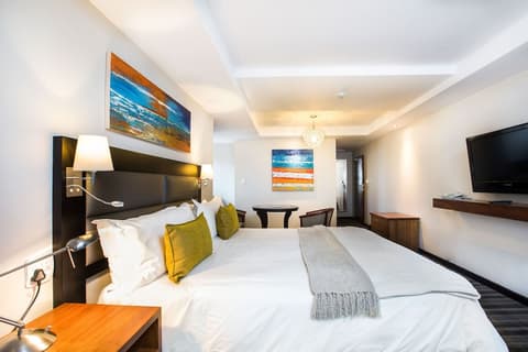 Premier Hotel Cape Town