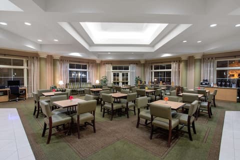 La Quinta Inn & Suites by Wyndham Denver Southwest Lakewood