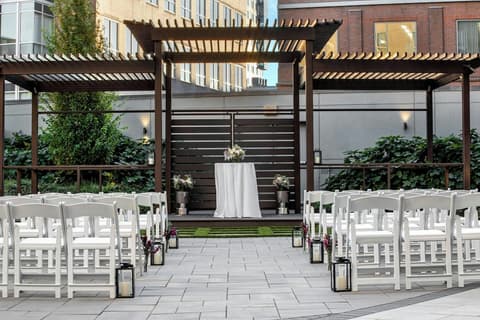 Le Méridien Boston Cambridge