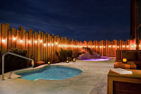 Marriott Niagara Falls Fallsview Hotel & Spa