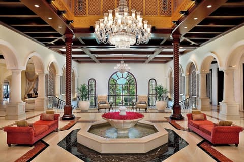 The Ritz-Carlton, Dubai, Lobby