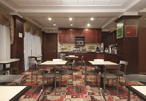 Comfort Suites at Woodbridge