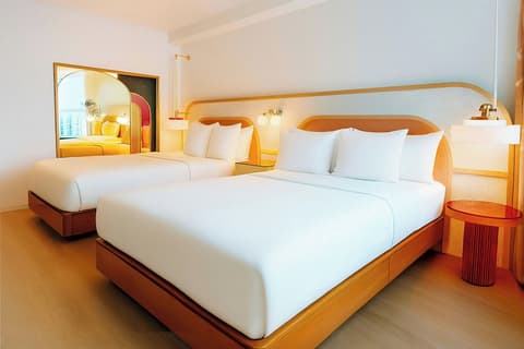 The Luce, St. Pete Beach, a Tribute Portfolio Hotel, Room