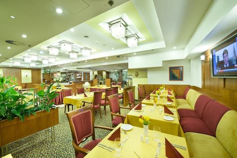 Ramada by Wyndham Prague City Centre