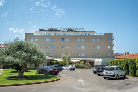 Hotel Carlo Felice