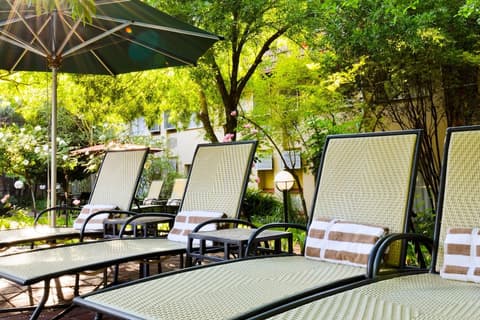 Protea Hotel by Marriott Johannesburg Balalaika Sandton, Pool