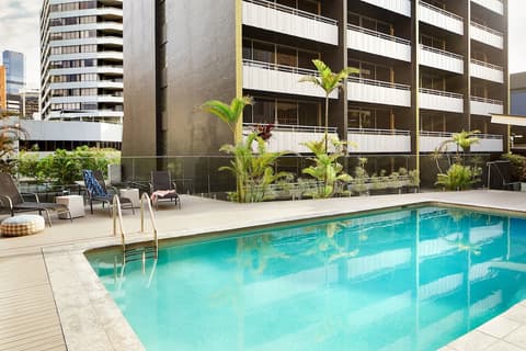 Punthill Spring Hill, Outdoor pool