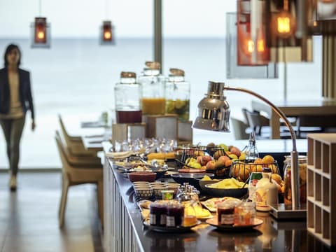 Novotel Thalassa Le Touquet Hotel, Breakfast area