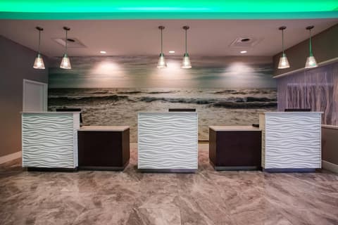 La Quinta Inn & Suites by Wyndham Virginia Beach