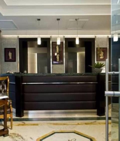 Hotel Duca d'Alba, Reception