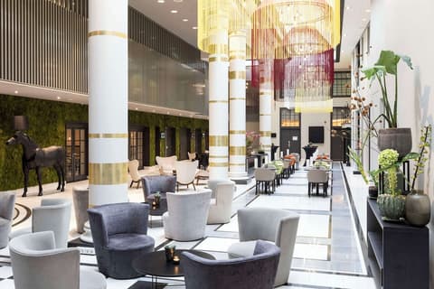 NH Collection Amsterdam Barbizon Palace, Lobby