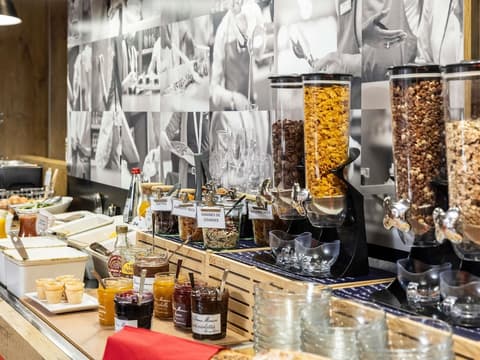 ibis Toulouse Ponts Jumeaux, Restaurant