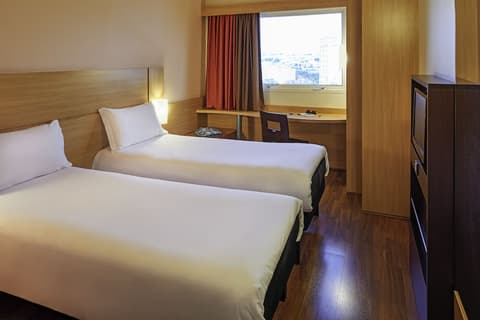 ibis Paris La Défense Esplanade