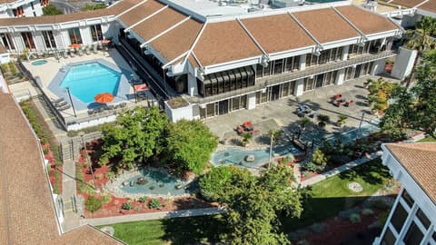 DoubleTree by Hilton Sacramento, Terrace/patio