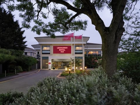 Leonardo Royal Hotel Oxford, Front of property
