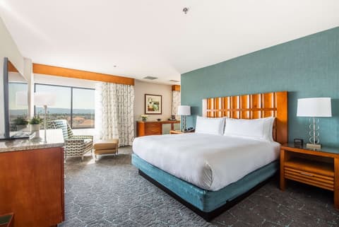 DoubleTree by Hilton Carson, Room