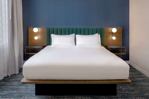 DoubleTree Suites by Hilton Hotel Mt. Laurel